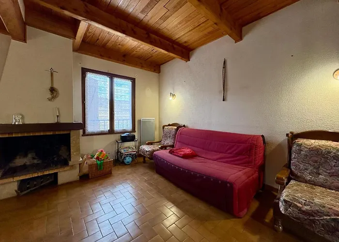 Maison Dans Quartier Calme *